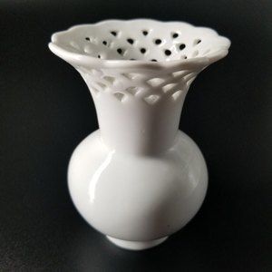 White Porcelain Ceramic Vase with Laced Pattern Top Small Decorative